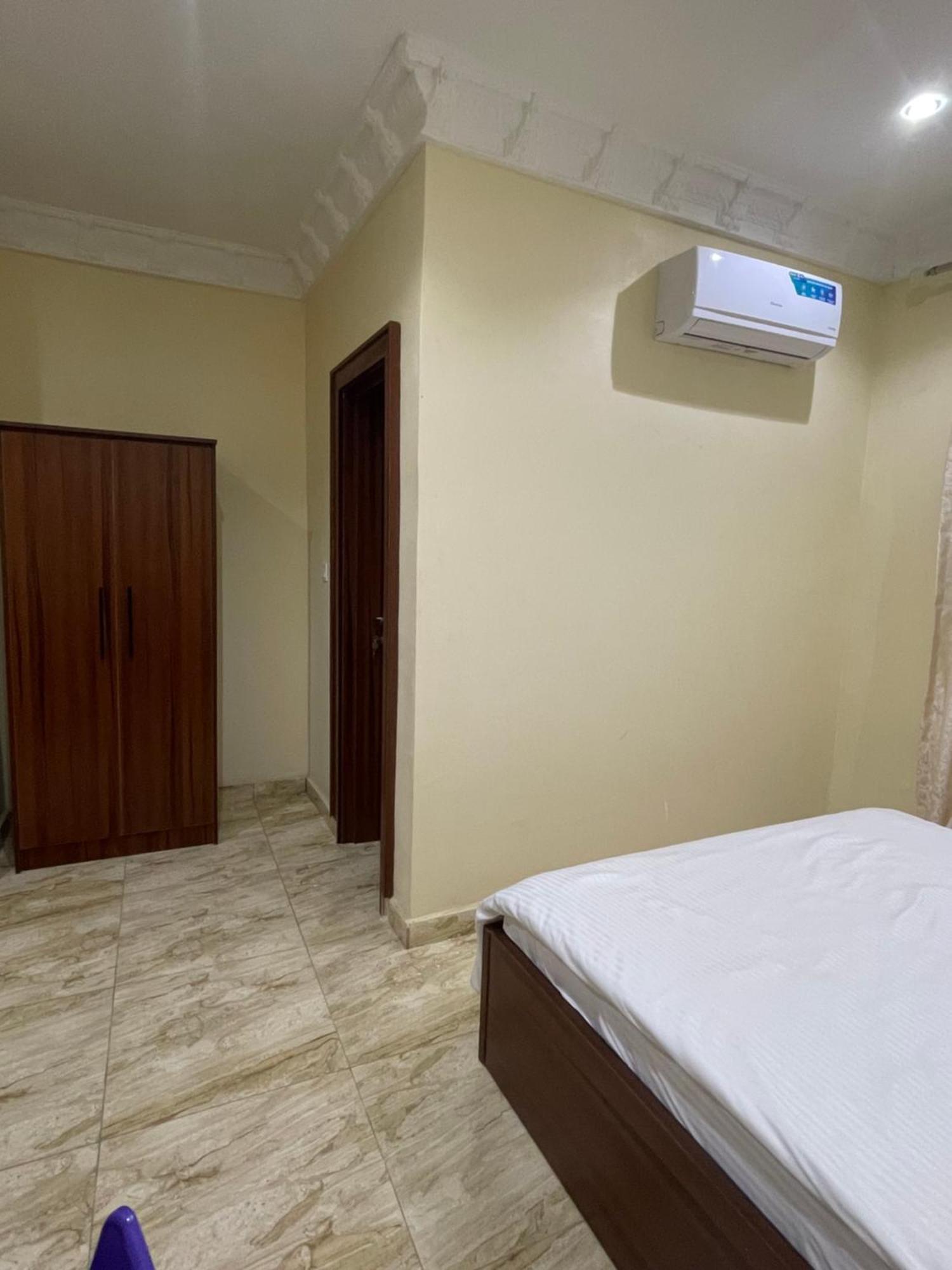 Pilgrim Place Hotel Rubuchi Luaran gambar