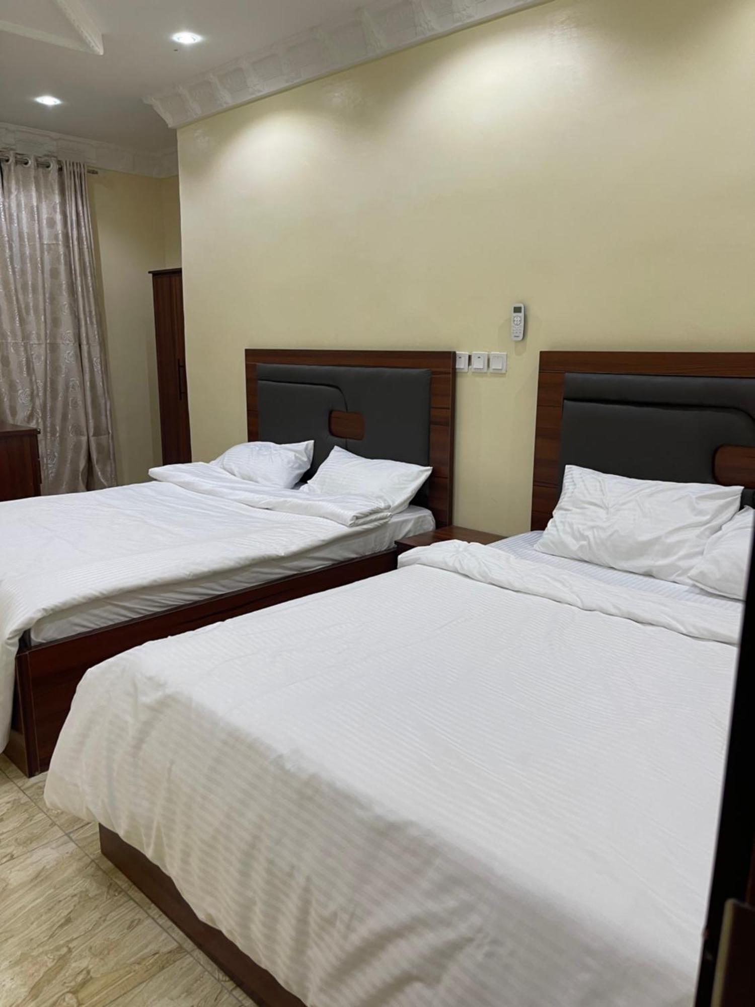 Pilgrim Place Hotel Rubuchi Luaran gambar